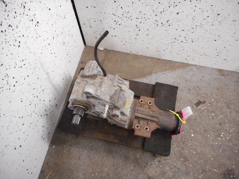 Suzuki SX4 Transfer Case 72K OEM 2007 2008 2009 Hatchback