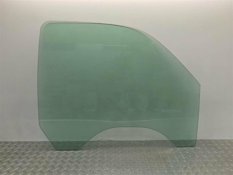 00-06 SILVERADO SIERRA TAHOE YUKON SUBURBAN PASSENGER FRONT DOOR GLASS WINDOW