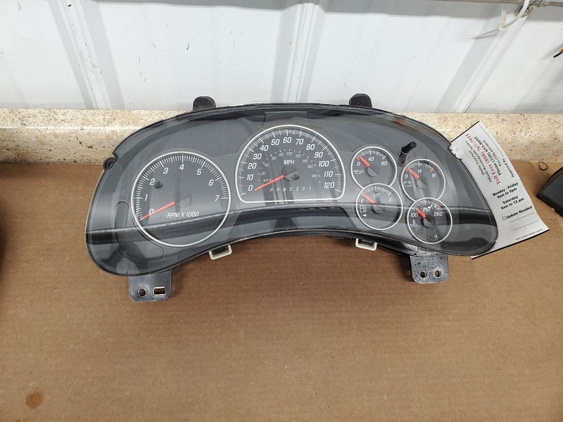 Speedometer US Cluster With Driver Information Display Fits 06 ENVOY 295167