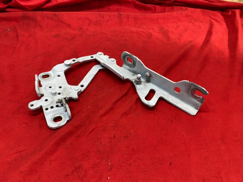 12-21 BMW 2/3/4 Series Left & Right Engine Hood Hinge Support Bracket Set OEM✅