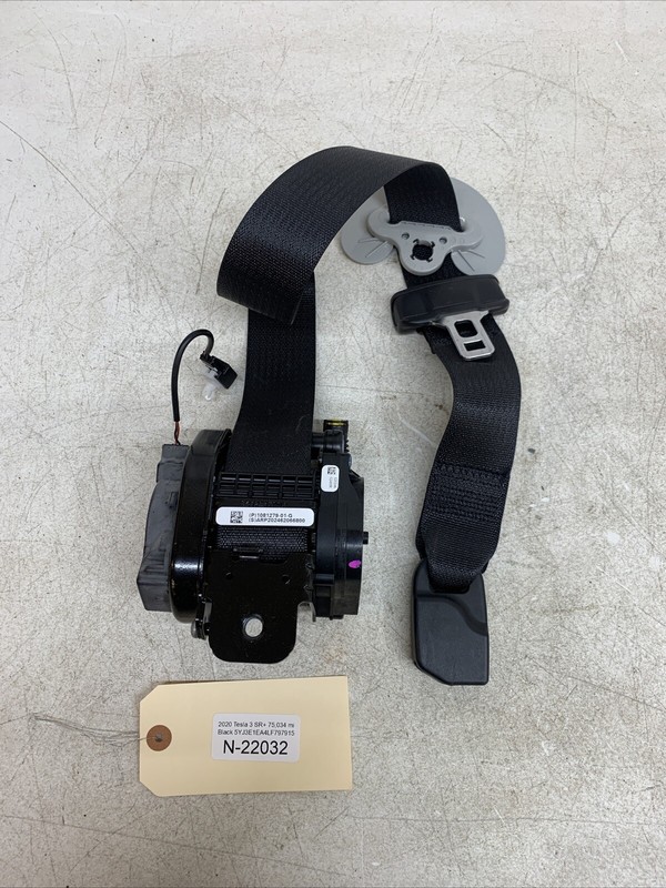 ⚡️2017-2022 TESLA 3 FRONT RH Seat Belt Retractor OEM 22032 B70