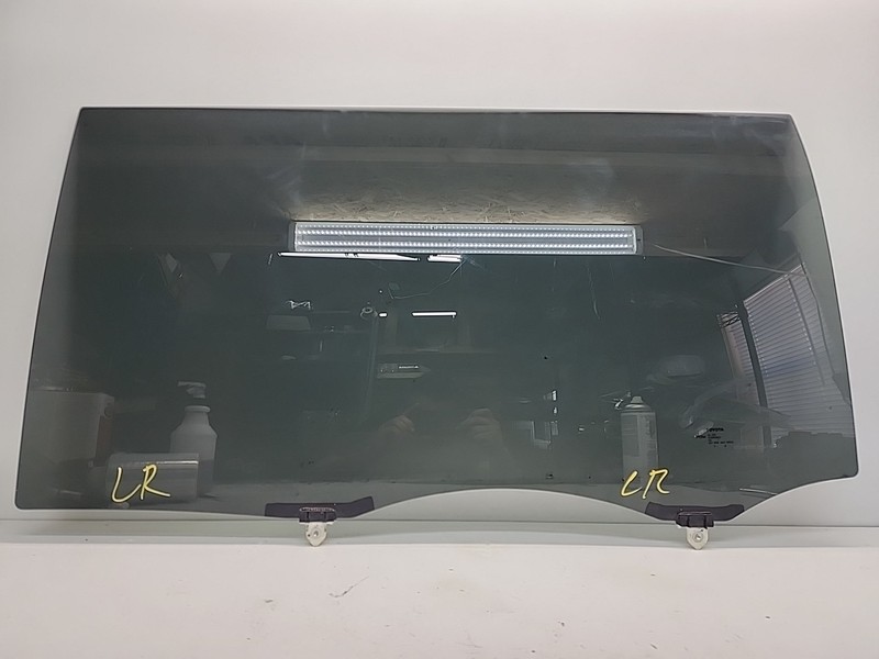 11 - 20 TOYOTA SIENNA REAR 2ND ROW LEFT DRIVER SLIDE DOOR WINDOW GLASS OEM LH