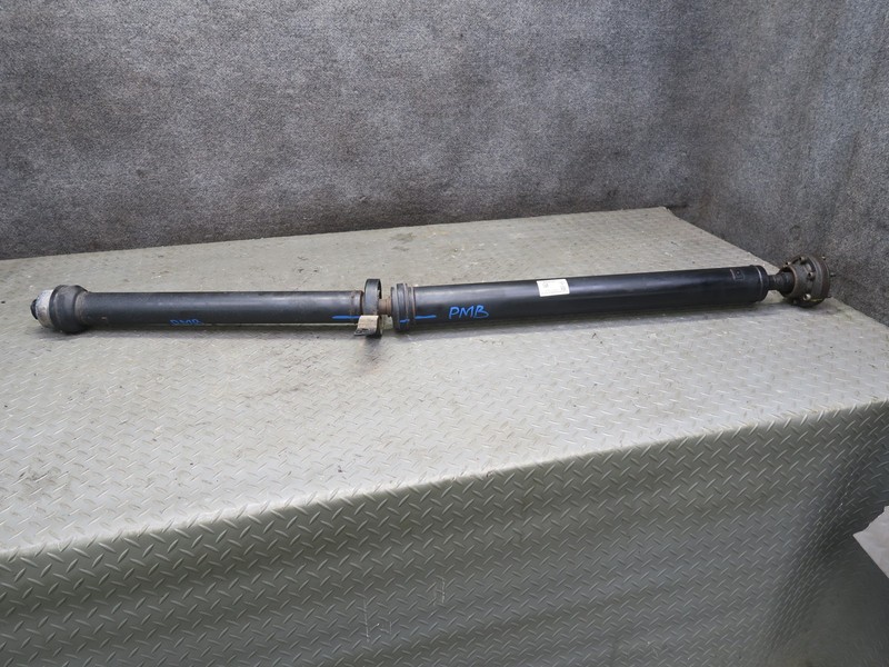 2015-2016 PORSCHE MACAN 3.0L 3.6L AWD REAR DRIVE SHAFT PROPELLER