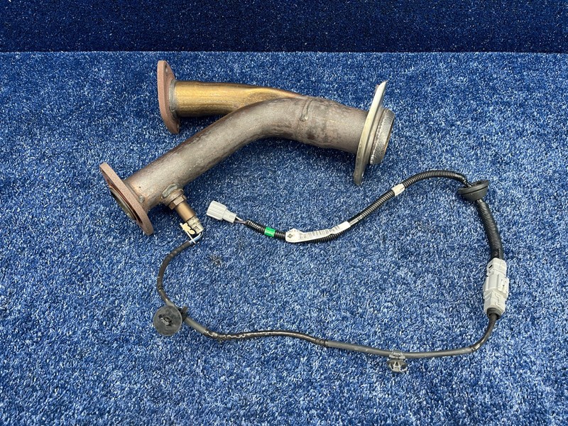 2013–2015 Lexus RX350 Front Connector Exhaust Y Pipe w/ Oxygen Sensor OEM
