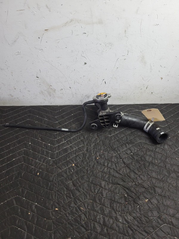 KIA RIO S 1.6L 2022 Radiator Coolant Filler Neck USED OEM 25327H9100 18-23