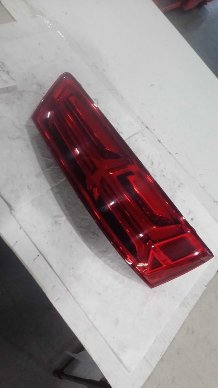 Used Right Tail Light Assembly fits: 2018 Audi Q7 gate mounted Right Grade A