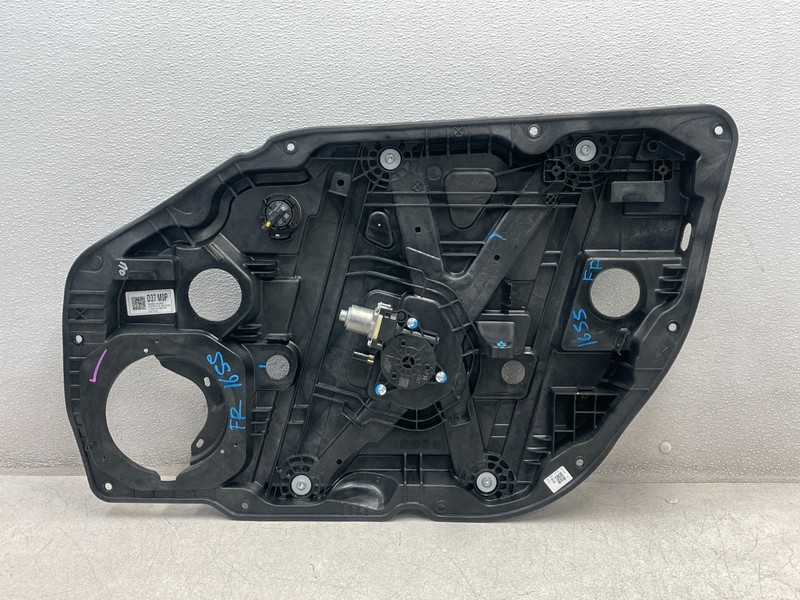 24 25 Hyundai Elantra Front Right Pass Door Window Regulator W/Motor 1655 OEM