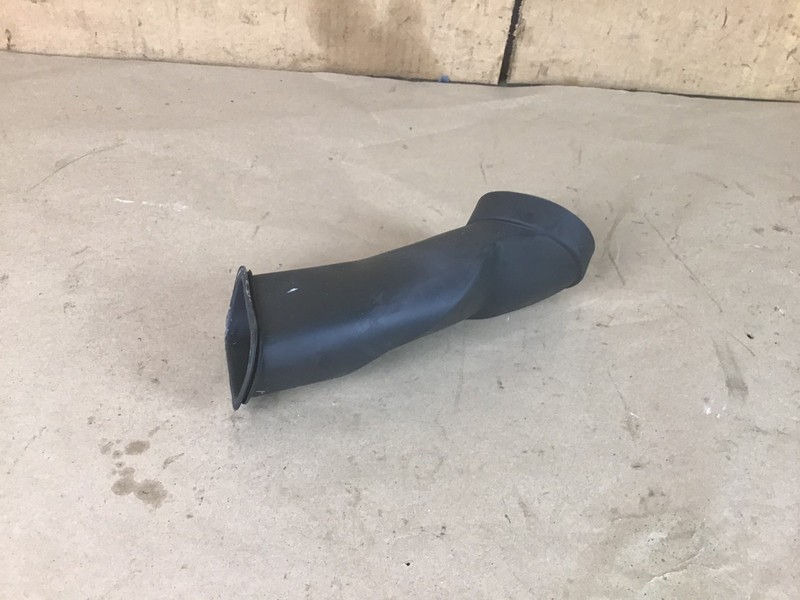 McLaren 650S 2015 Rear Left Driver Air Duct Pipe Hose Line 15-17 ;:Y