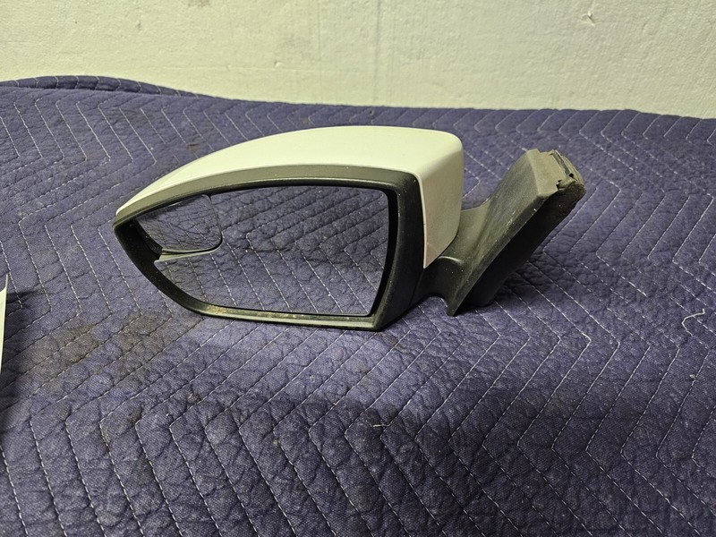 2012-2014 Ford Focus Driver Side View Power Door Mirror Oem Parts Only