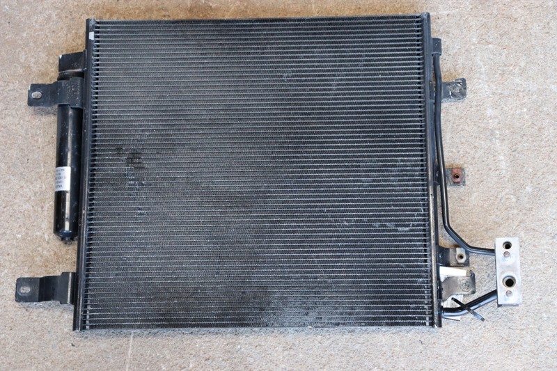 2007-2018 JEEP WRANGLER 3.6L A/C AC AIR CONDITIONING CONDENSER OEM