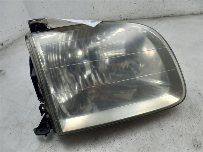 Passenger Right Headlight Fits 01-04 SEQUOIA