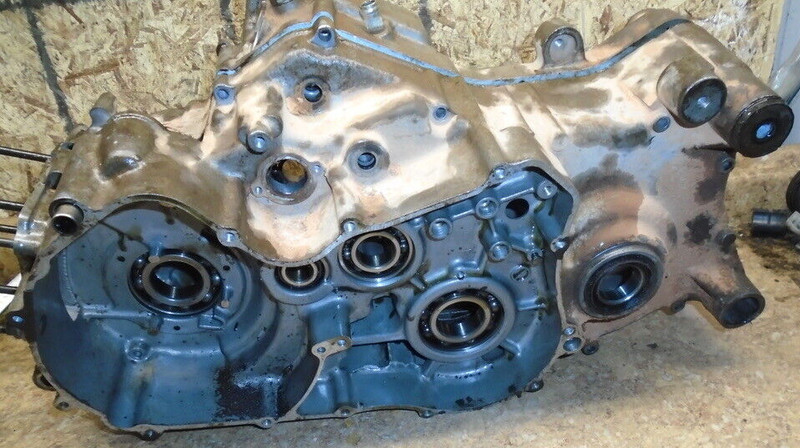 1985 Suzuki Quad Runner LT-4WD LTF 250 LT250 Engine Crank Case Casing Block 1986