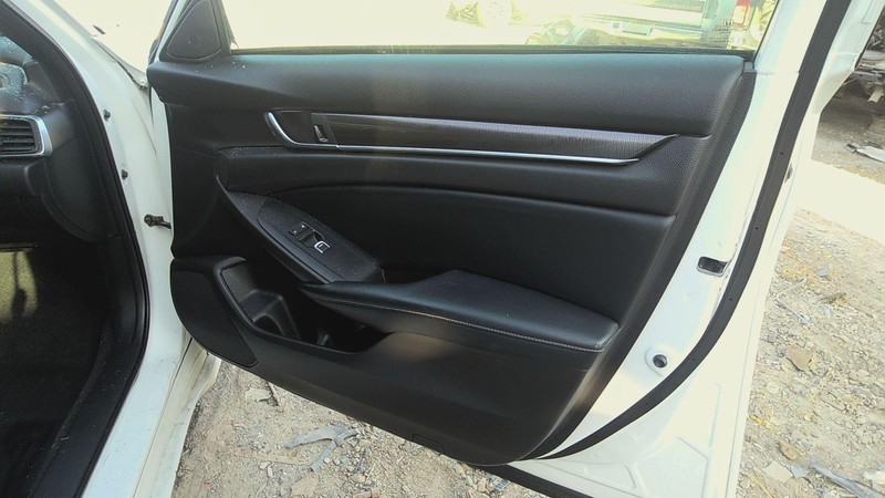 Front Door Trim Panel HONDA ACCORD Right 18 19 20 21 22