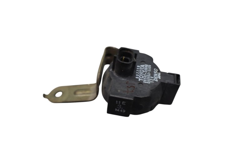 02-10 Lexus Z40 SC430 Wireless Door Lock Buzzer Switch 89747-24040 OEM