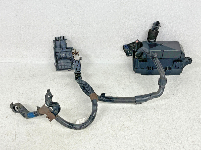 ⭐2014-2020 ACURA RLX NEGATIVE BATTERY TERMINAL WITH FUSE BOX ASSY OEM LOT2392