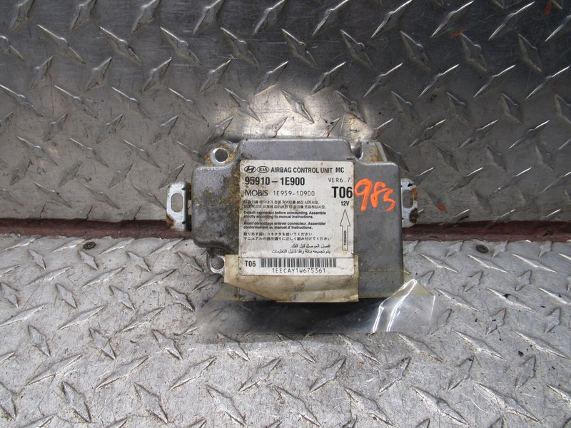 06-11 HYUNDAI ACCENT CONTROL MODULE UNDER CENTER CONSOLE US MARKET ID: 95910E900
