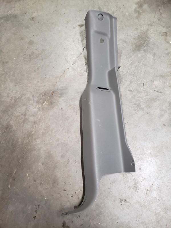 2004-2008 Ford F150 Crew Cab Right Rear C Pillar Trim Panel OEM Grey