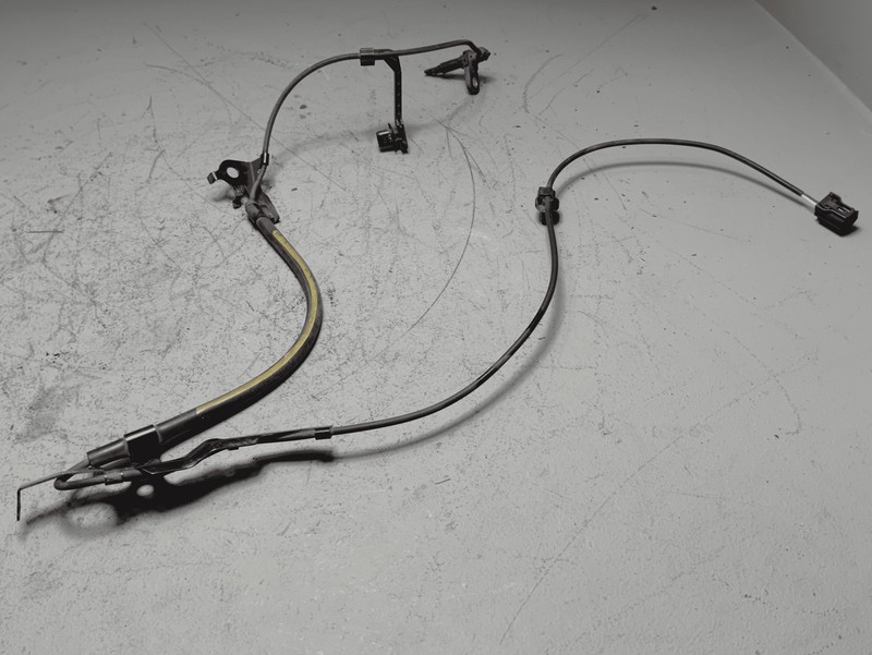 2019-2022 Toyota Avalon Front Right Passenger Side Wheel Speed ABS Sensor OEM