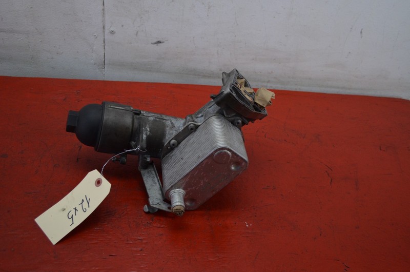 09-13 BMW E70 X5 3.0L M57 ENGINE OIL COOLER ASSEMBLY OEM