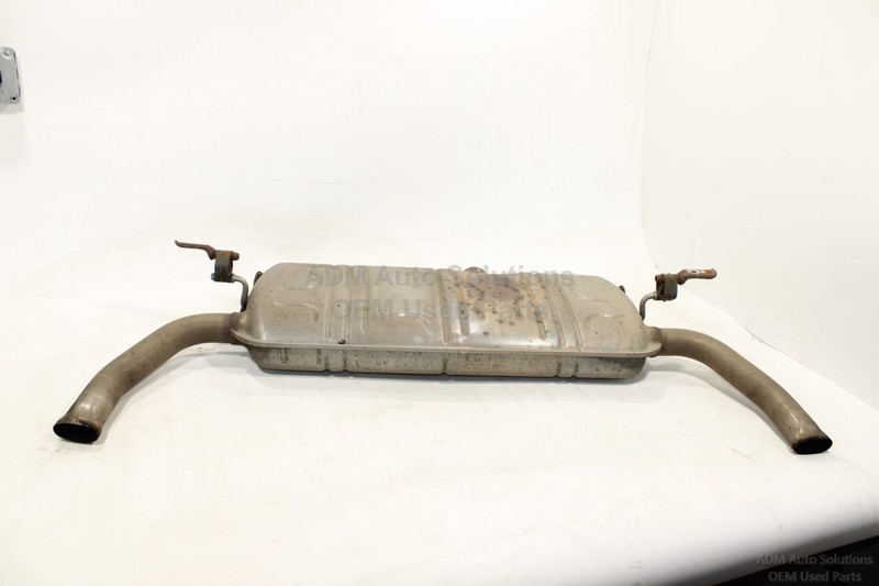 2017-2019 MERCEDES-BENZ CLA250 4MATIC Rear Exhaust Muffler OEM A2464911100