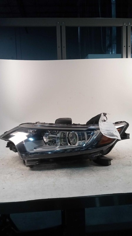 2017 Mitsubishi Outlander Left Headlight Assembly White OEM 718411 117K Miles