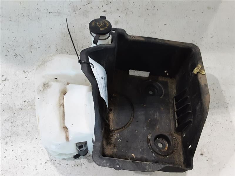 Wash Reservoir Includes Pump Fits 09-14 FORD F150 PICKUP 3327524