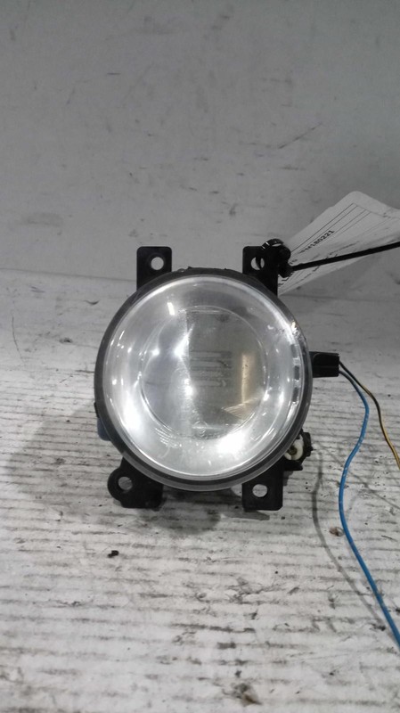 2015 INFINITI Q70 Left Fog Light Assembly Black OEM Used 149K Miles