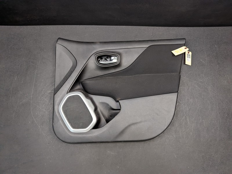 Front Right Door Trim Panel 2019 Jeep Renegade 6ZY50LXHAA 2020