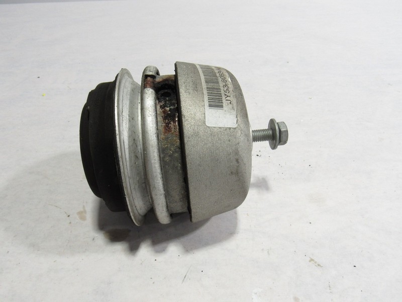 18-21 Aston Martin Vantage 2019 4.0L Left Transmission Bracket Mount Support :A