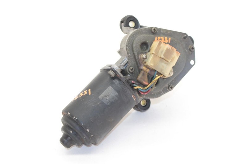 86-92 Nissan Pickup D21 Windshield Wiper Motor