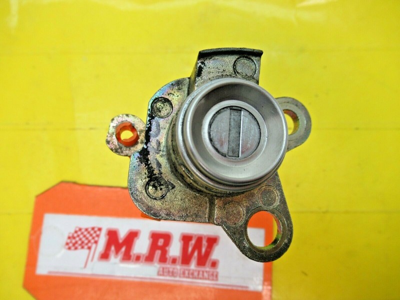 KEY LOCK CYLINDER LEFT DOOR DRIVER SIDE LH L LF for 00 01 02 03 04 05 MR2 SPYDER