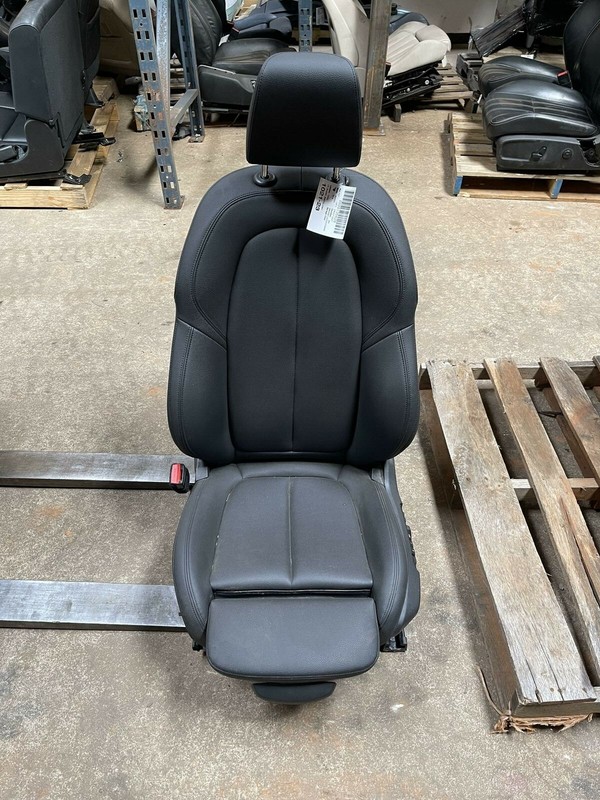 2018-2020 BMW X2 F39 FRONT LEFT DRIVER SIDE SEAT COMPLETE VINYL BLACK OEM