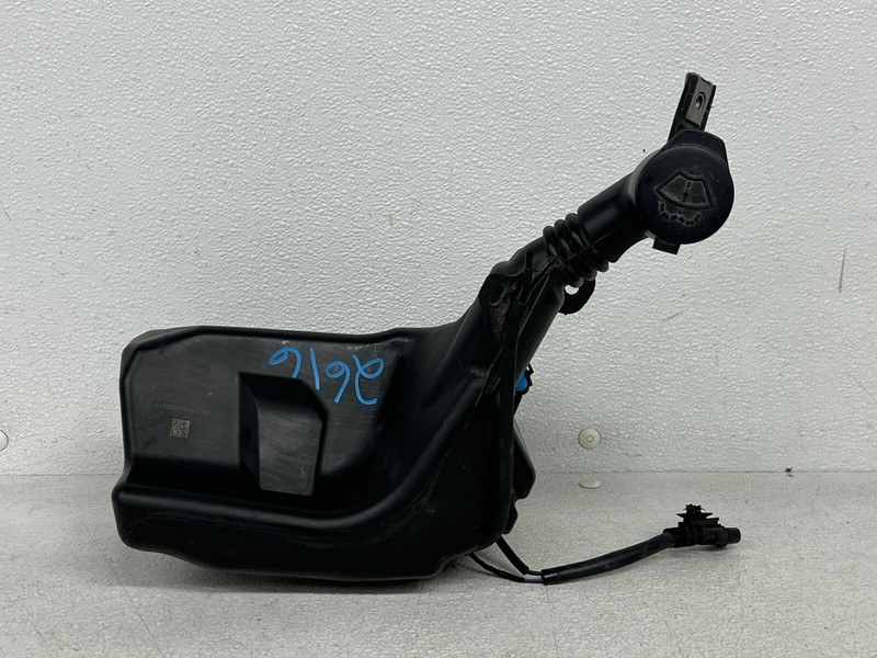 ⭐2017-2023 TESLA MODEL 3 FRONT WINDSHIELD WIPER WASHER RESERVOIR TANK LOT2616