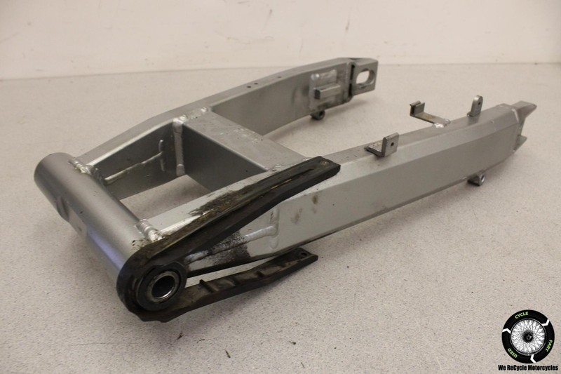 2008 Kawasaki ZZR600 Rear Swingarm Back Suspension Swing Arm ZX ZZR 600 J1 08