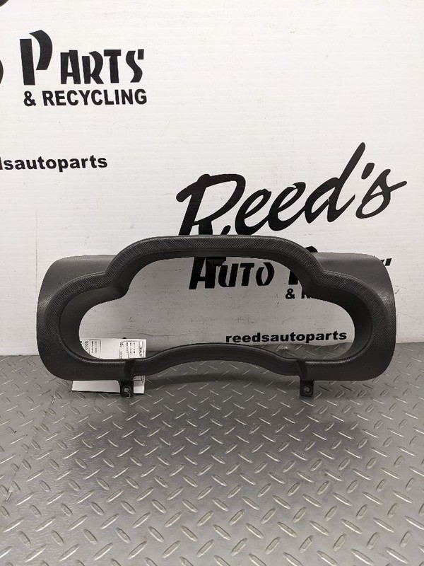 2007-2010 Jeep Wrangler Speedometer Surround Instrument Cluster Bezel 1153284