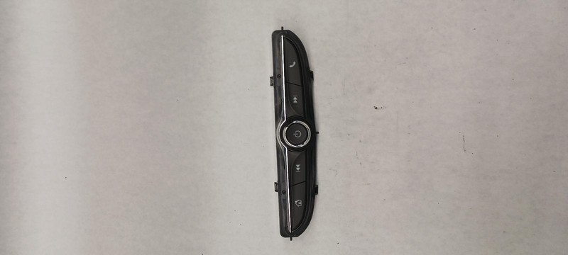 18 CHEVROLET EQUINOX radio control panel OEM 1 Year Warranty!