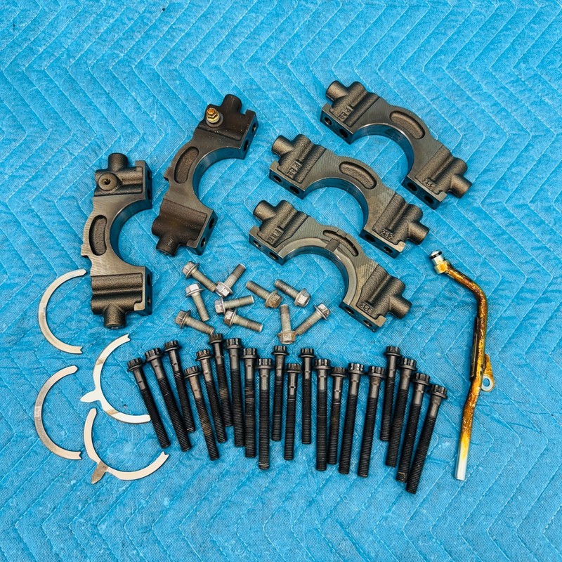 Lexus LS460 RWD 4.6L Engine Crankshaft Bearing Main Cap #1 w/Bolts 59K 10-23 OEM