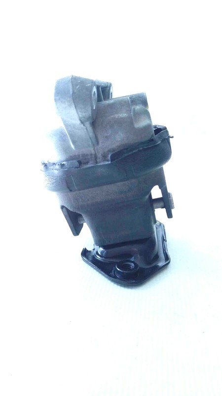 2006 dodge charger 2.7l at rwd rh passenger engine frame mount oem 04578044AC