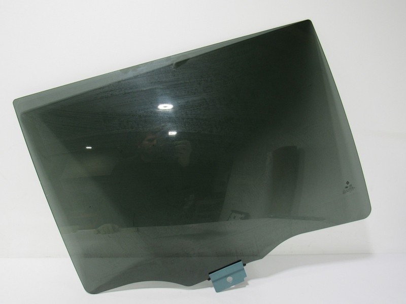 Rivian R1S 2024 Rear Right Passenger Door Window Glass 21-26 |@1