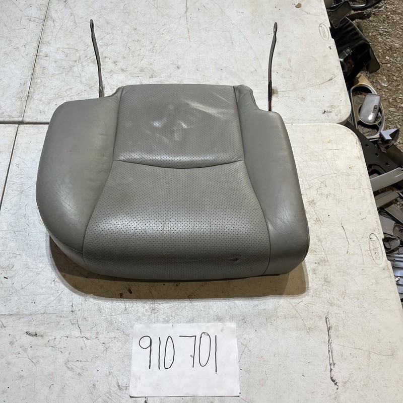 2005 Toyota Highlander Hybrid 2nd Row Seat Bottom Leather Gray Right