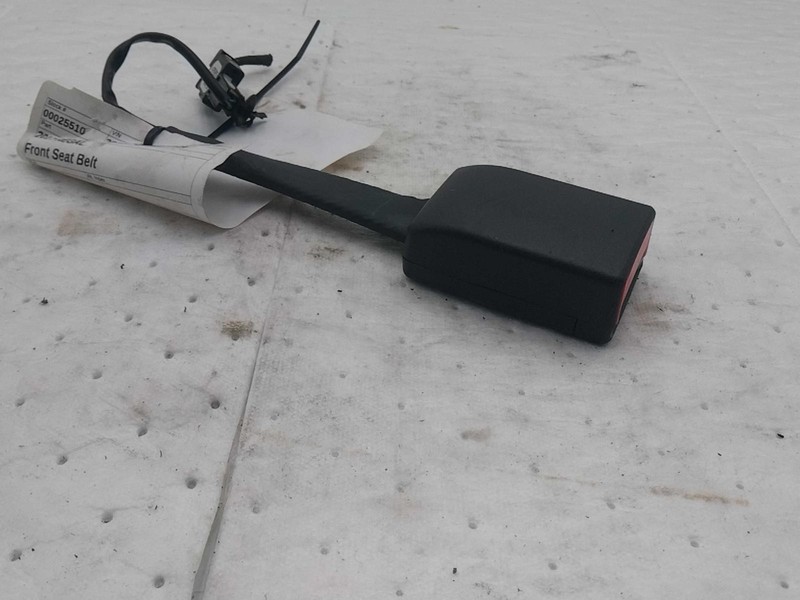 2017 Buick Regal Black OEM Seat Belt 19258677 19258680 Used 109K Miles