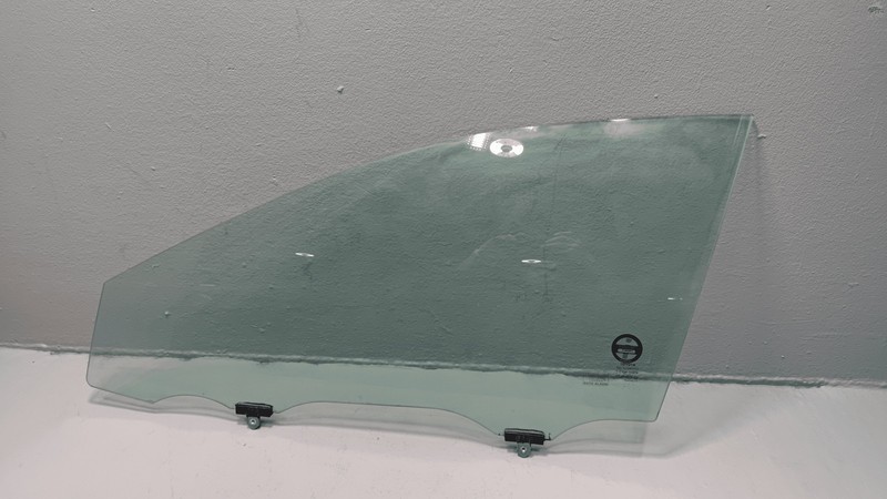 2018-2025 Toyota Camry Front Left Driver Door Window Glass OEM