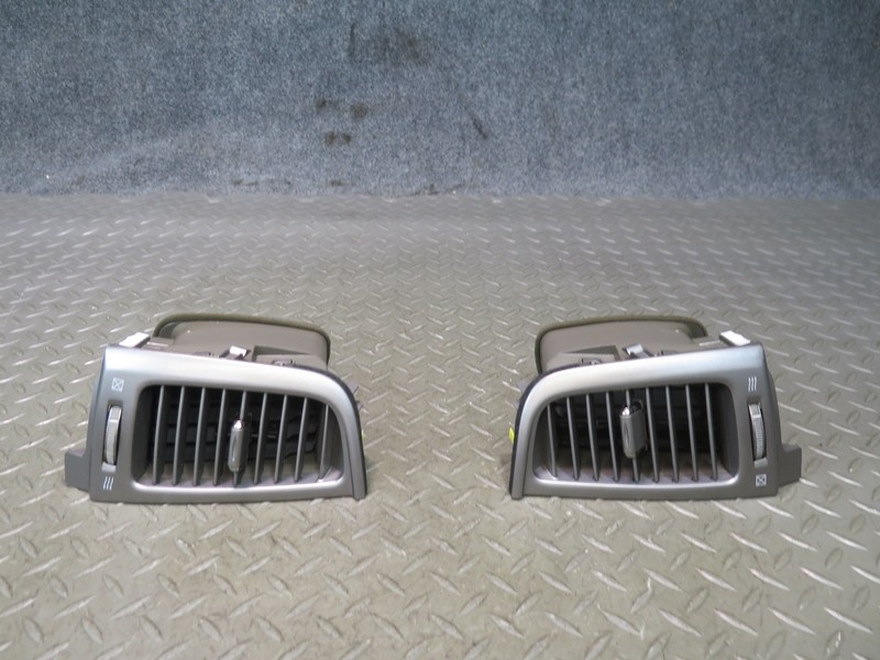 2003-2007 LEXUS UZJ100L LX470 DASH CENTER LEFT & RIGHT A/C AIR VENT GRILLE SET