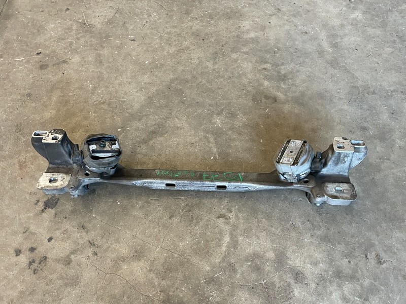 03-07 Bentley Continental GT Front Engine Cradle Crossmember Subframe 1577 OEM