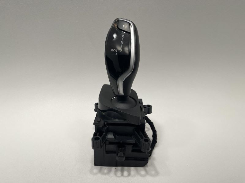 2017-2020 BMW 530I FLOOR GEAR SHIFTERBLACK TC:PLCFK 61K 55084