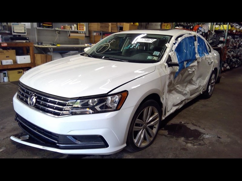 Power Brake Booster Fits 13-19 PASSAT 1619316