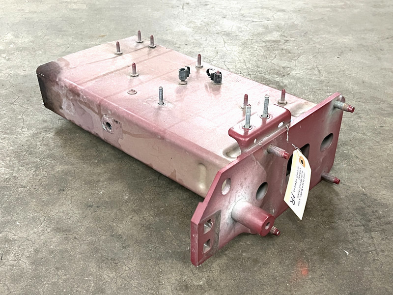 ⭐2016-2020 TESLA MODEL X FRONT RIGHT PASS FRAME RAIL APRON MOUNT CUT OEM LOT2692