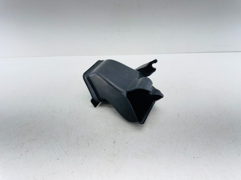 2014 - 2016 Dodge Dart Air Cleaner Duct OEM 68213901AA
