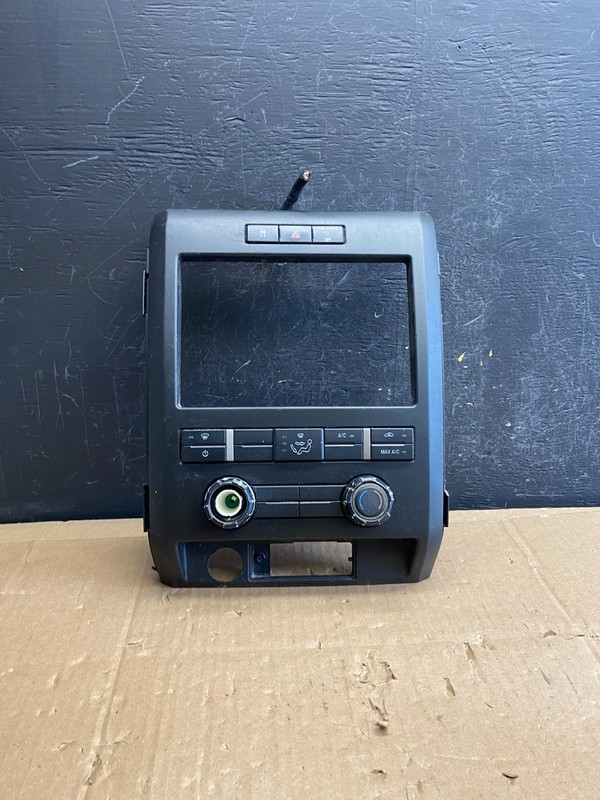 2010 2011Ford F150 Climate Control A/C Heater Panel Radio Bezel ad2180 DG