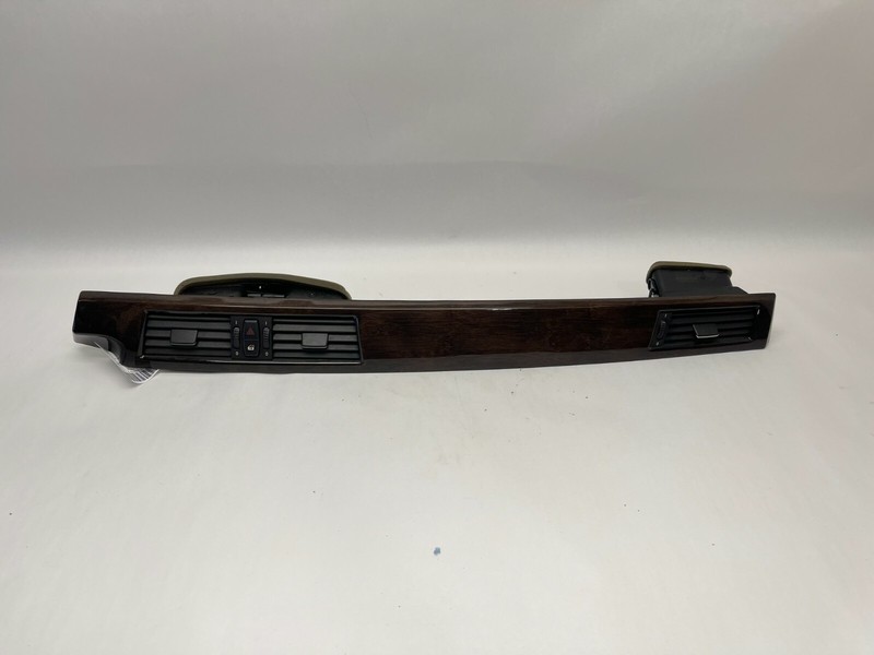 08-10 BMW 535I CENTER DASH TRIM PANEL W/ AIR VENTS OEM WOODGRAIN